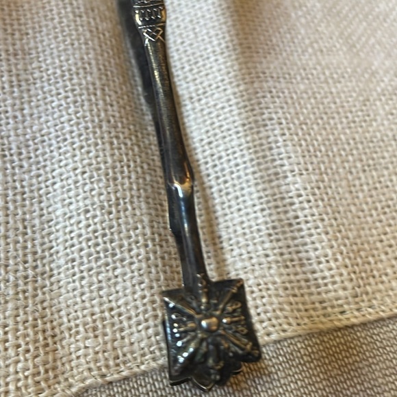 Antique Art Nouveau Calla Lilly pattern Sugar tongs silver plate - Picture 7 of 9